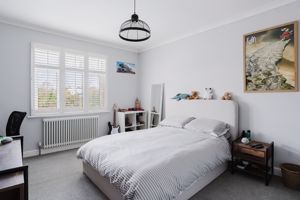 Bed 2- click for photo gallery